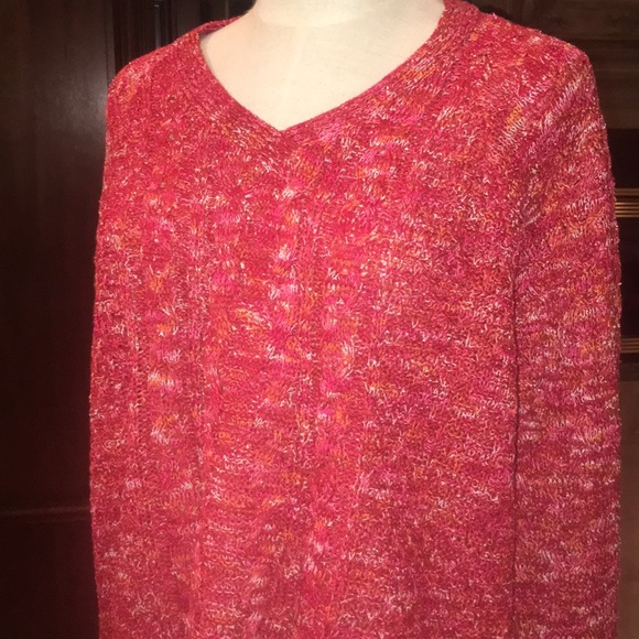 BNWOT bright red v-neck cable knit sweater in Lge - Picture 6 of 8